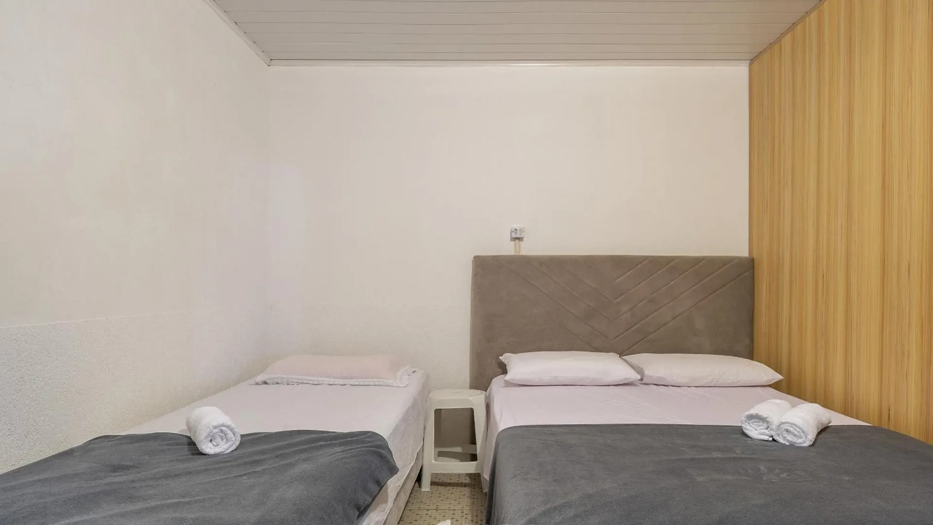Casa 5Q C/ Piscina No Centro De Penha Bsl190别墅 度假居