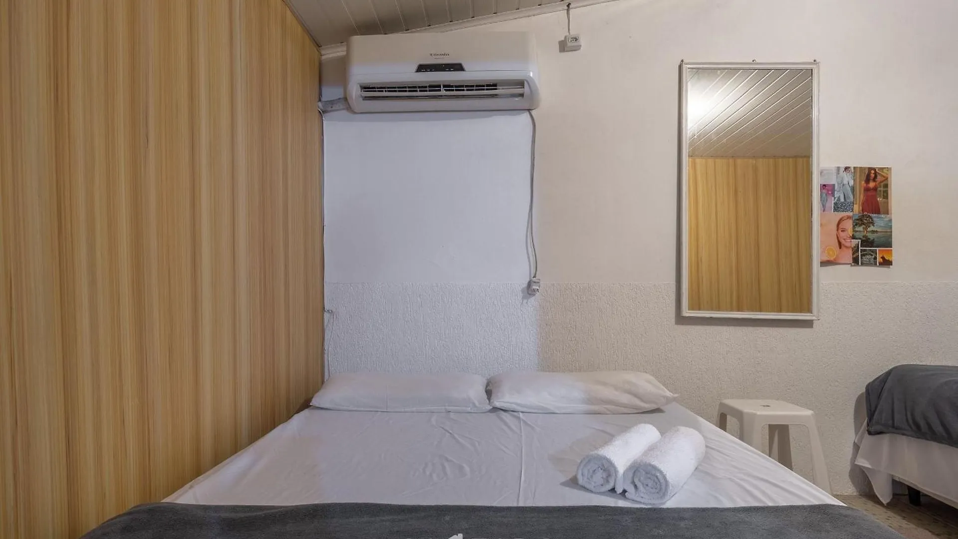 度假居 Casa 5Q C/ Piscina No Centro De Penha Bsl190别墅