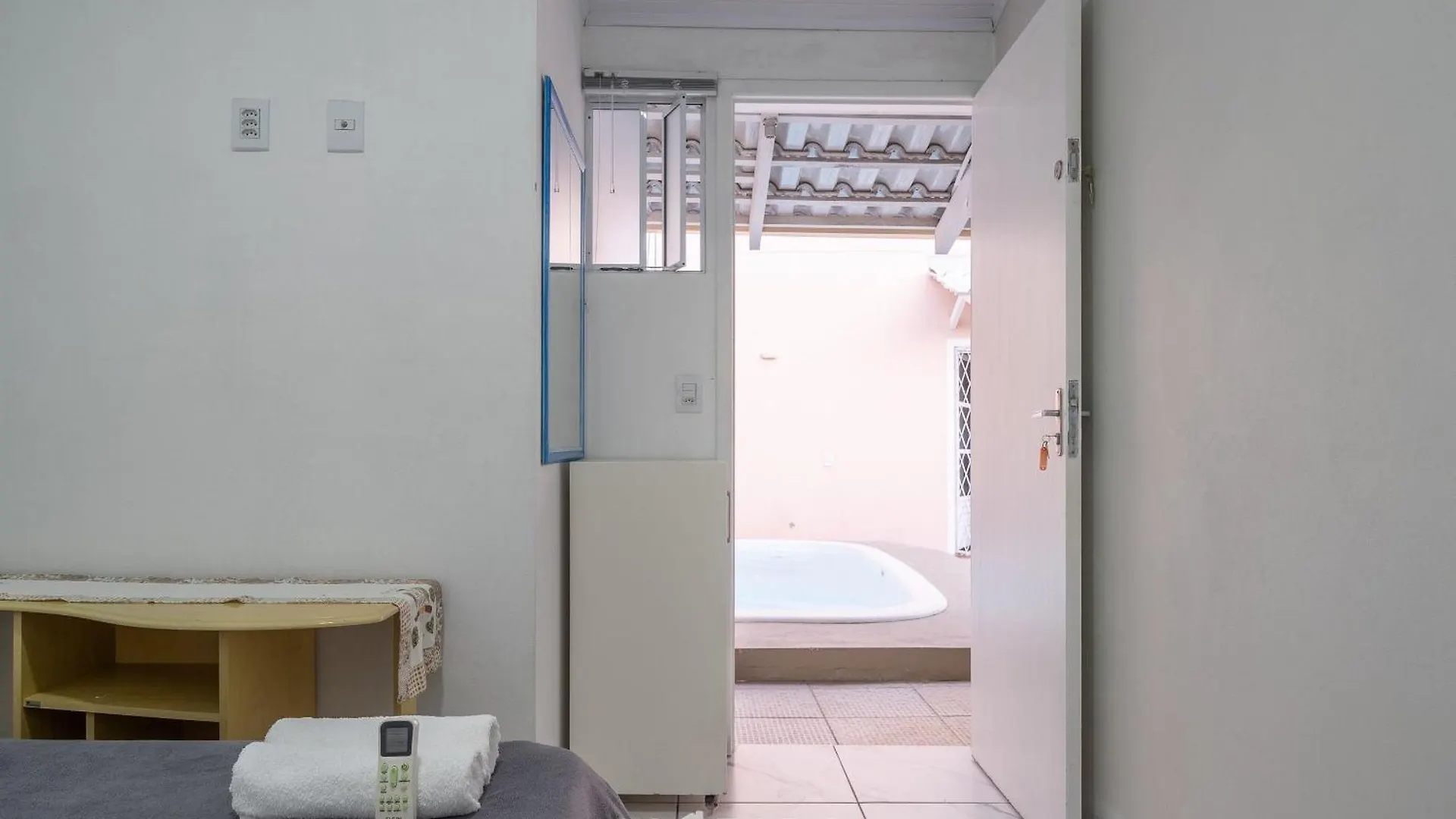 Casa 5Q C/ Piscina No Centro De Penha Bsl190别墅 度假居
