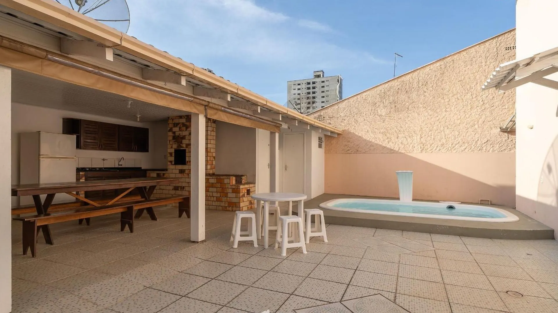 度假居 Casa 5Q C/ Piscina No Centro De Penha Bsl190别墅