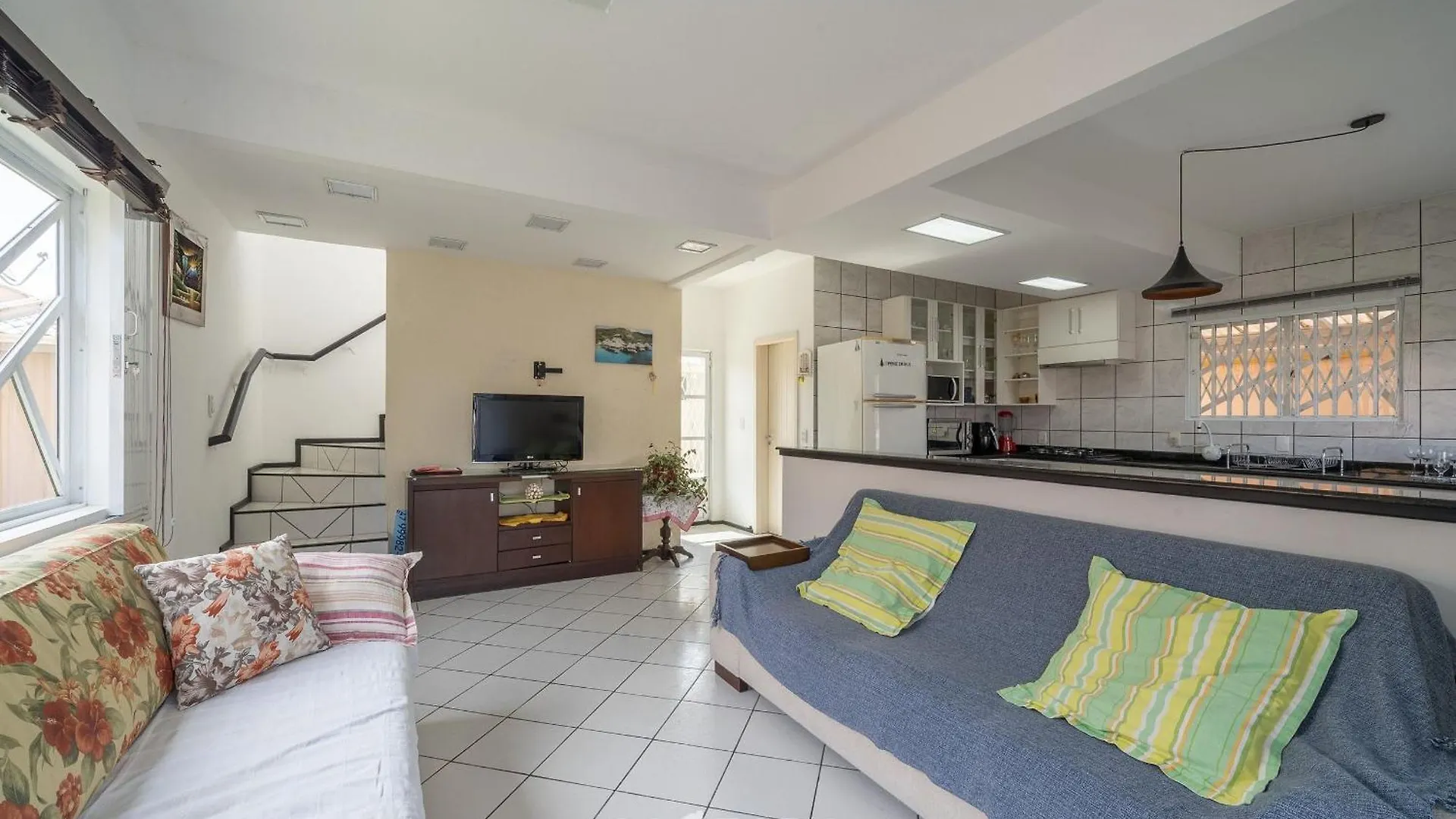 Casa 5Q C/ Piscina No Centro De Penha Bsl190别墅 0*, 佩尼亚